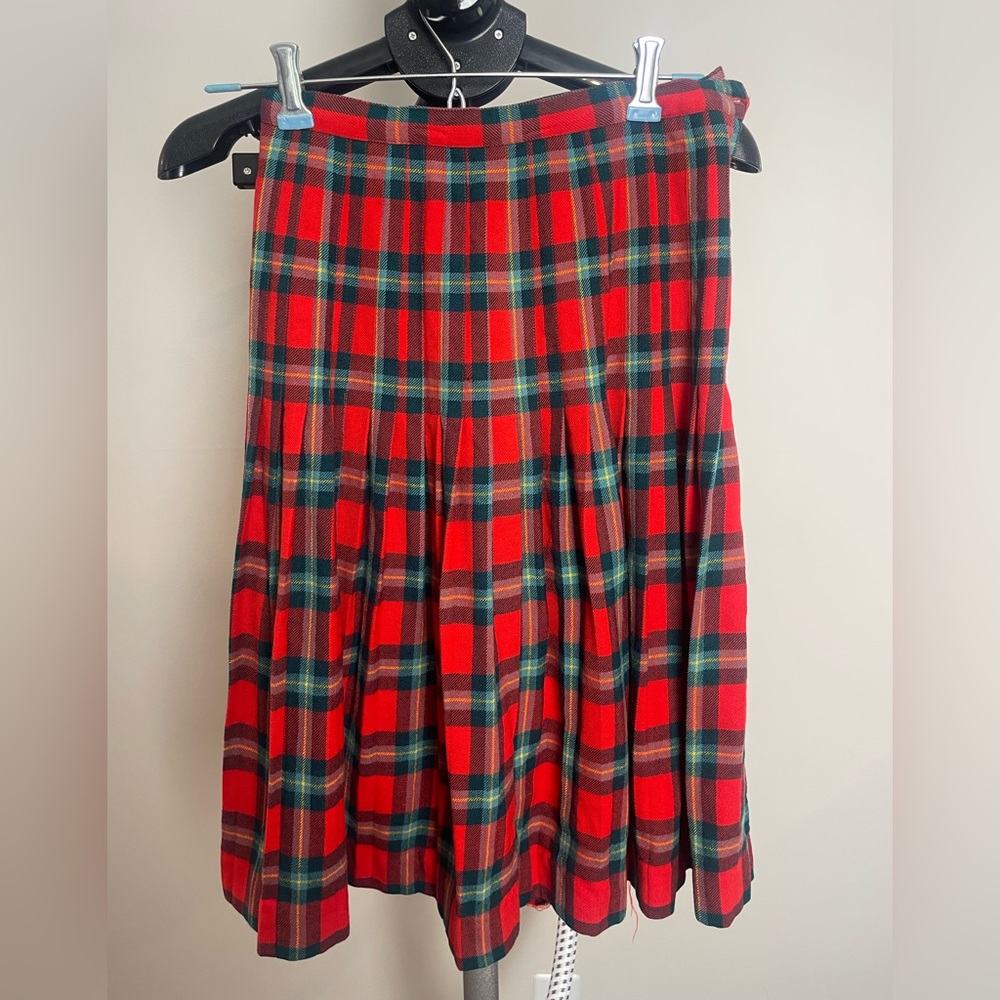 McIntosh Vintage Wool pleated skirt 1057
